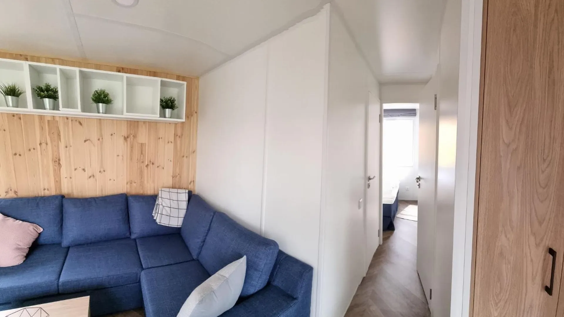 Holiday Home Tiny Haus Flussblick By Interhome Riedenburg 0*,